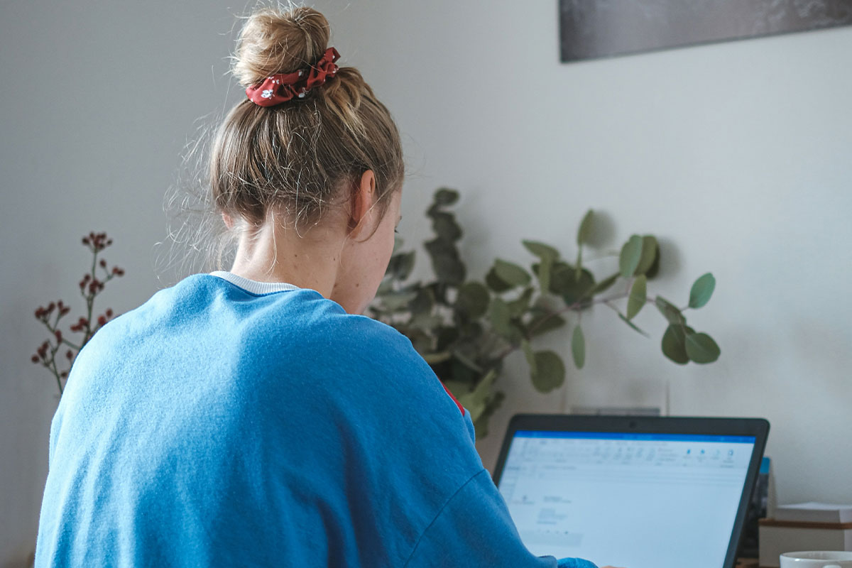 girl writing